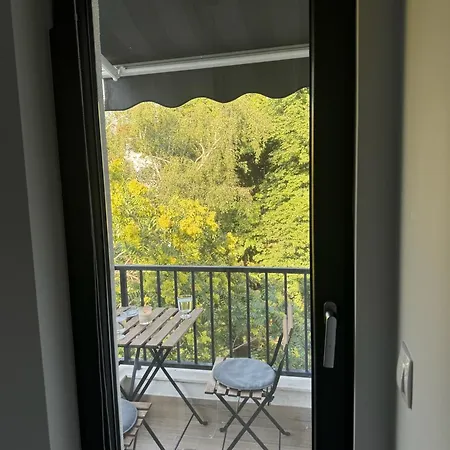 Apartment уютно кътче 1